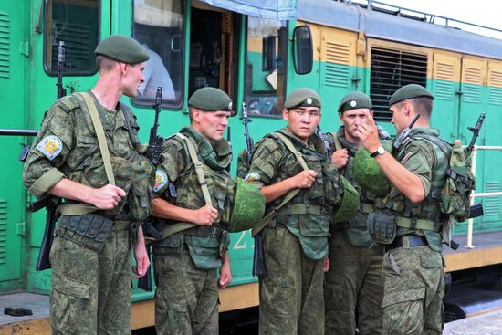 Russian servicemen arrive in Kyrgyzstan to participate in 2014 Unbreakable Brotherhood exercise