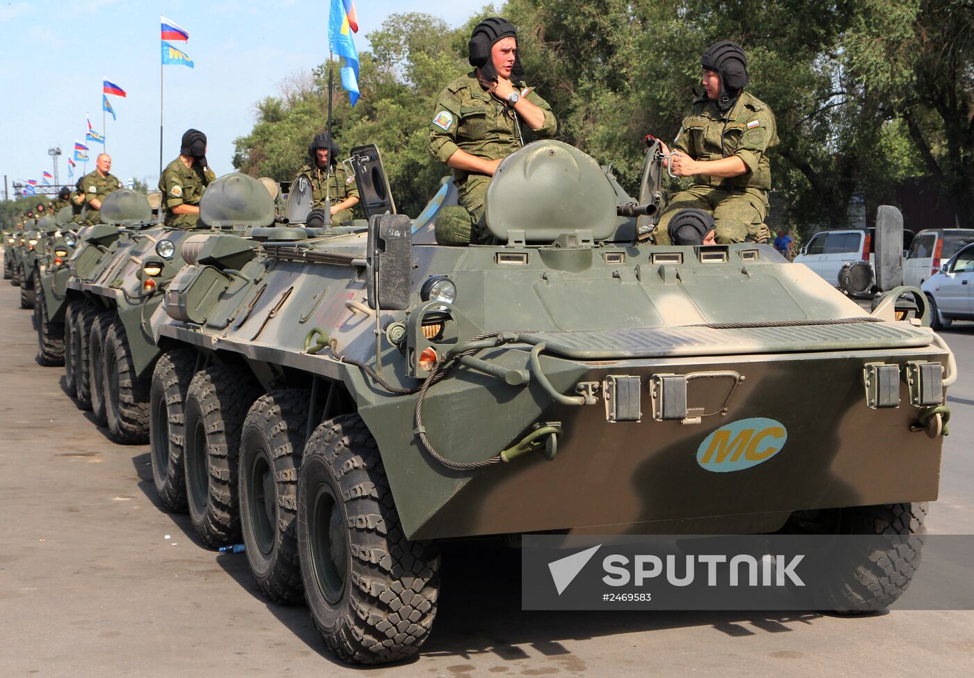 Russian servicemen arrive in Kyrgyzstan to participate in 2014 Unbreakable Brotherhood exercise