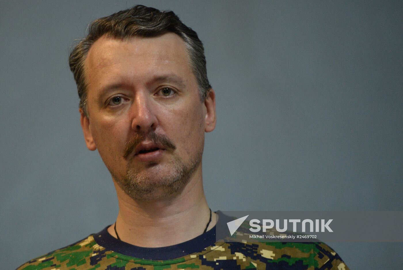 Briefing of DPR military commander Igor Strelkov