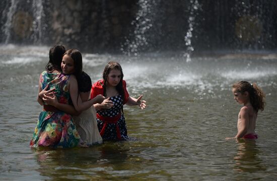 Hot weather in Moscow