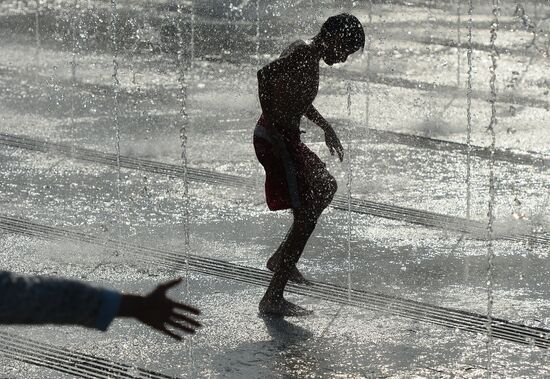 Hot weather in Moscow