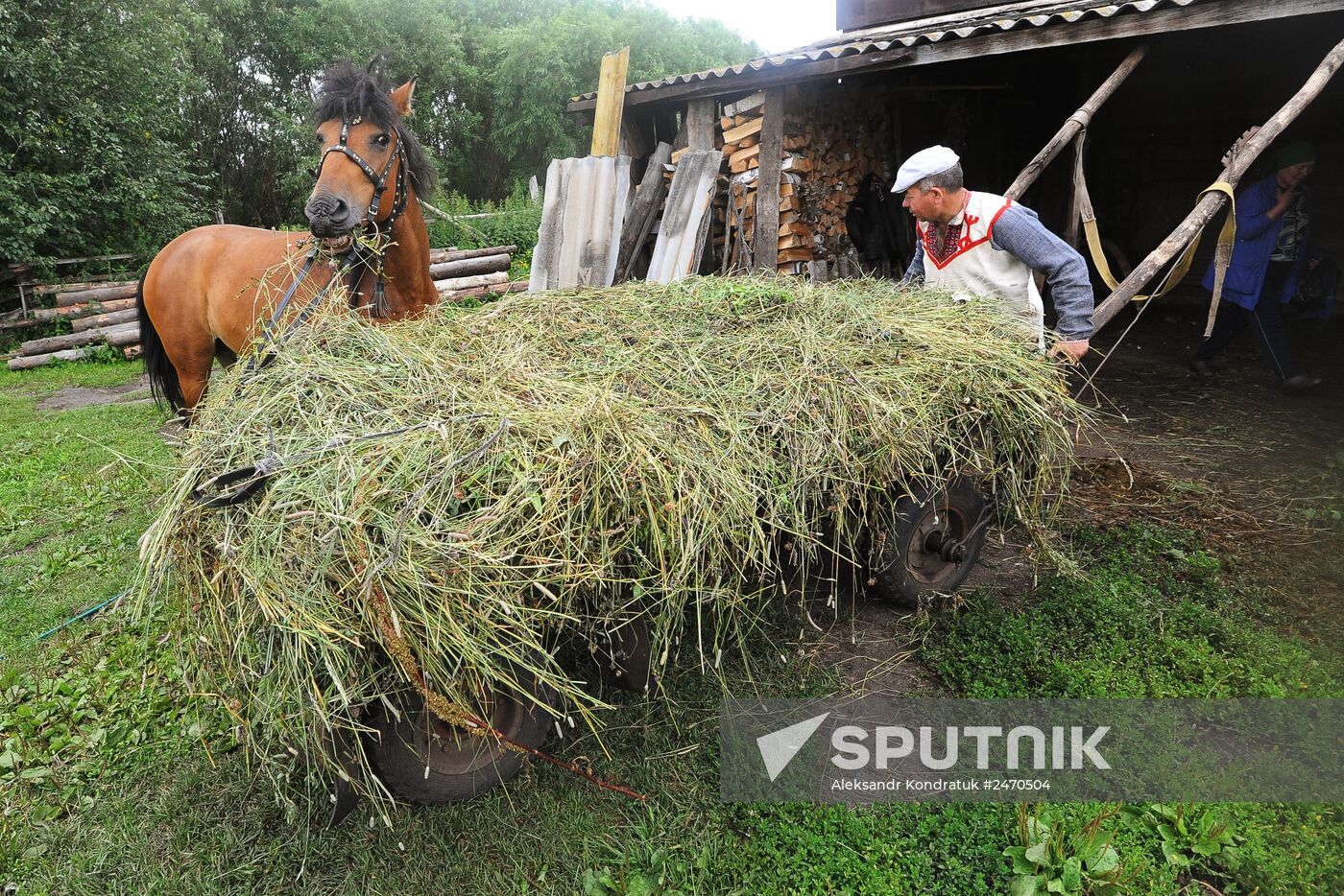 Life of Mari people in Malaya Tavra village