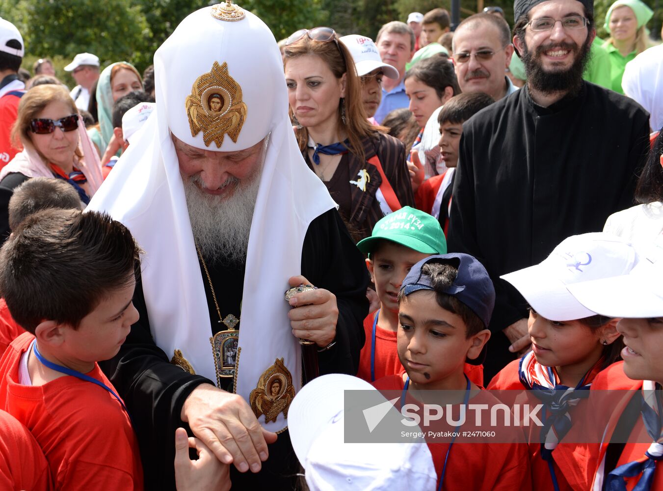 Patriarch Kirill holds service in memory of Saint Seraphim of Sarov