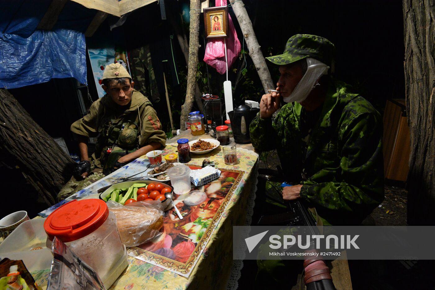 Tent camp of national militia soldiers in Gorlovka
