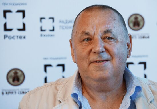 9th International Theater and Film Festival "All In the Family". Day One
