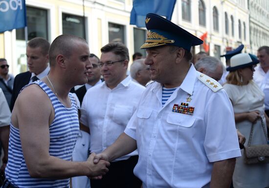 Russian Paratroopers (VDV) Day celebrated on Ilyinka Street