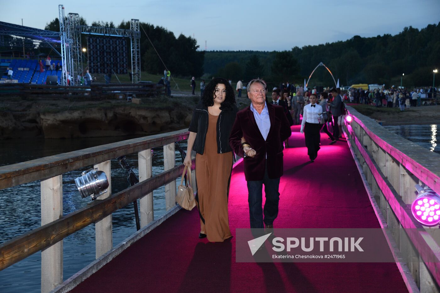 9th All In the Family international theater and film festival. Day 1