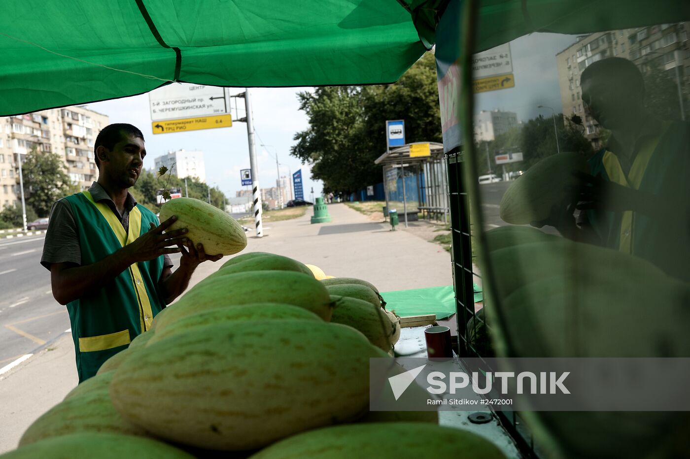 Melons and watermelons sold in Moscow