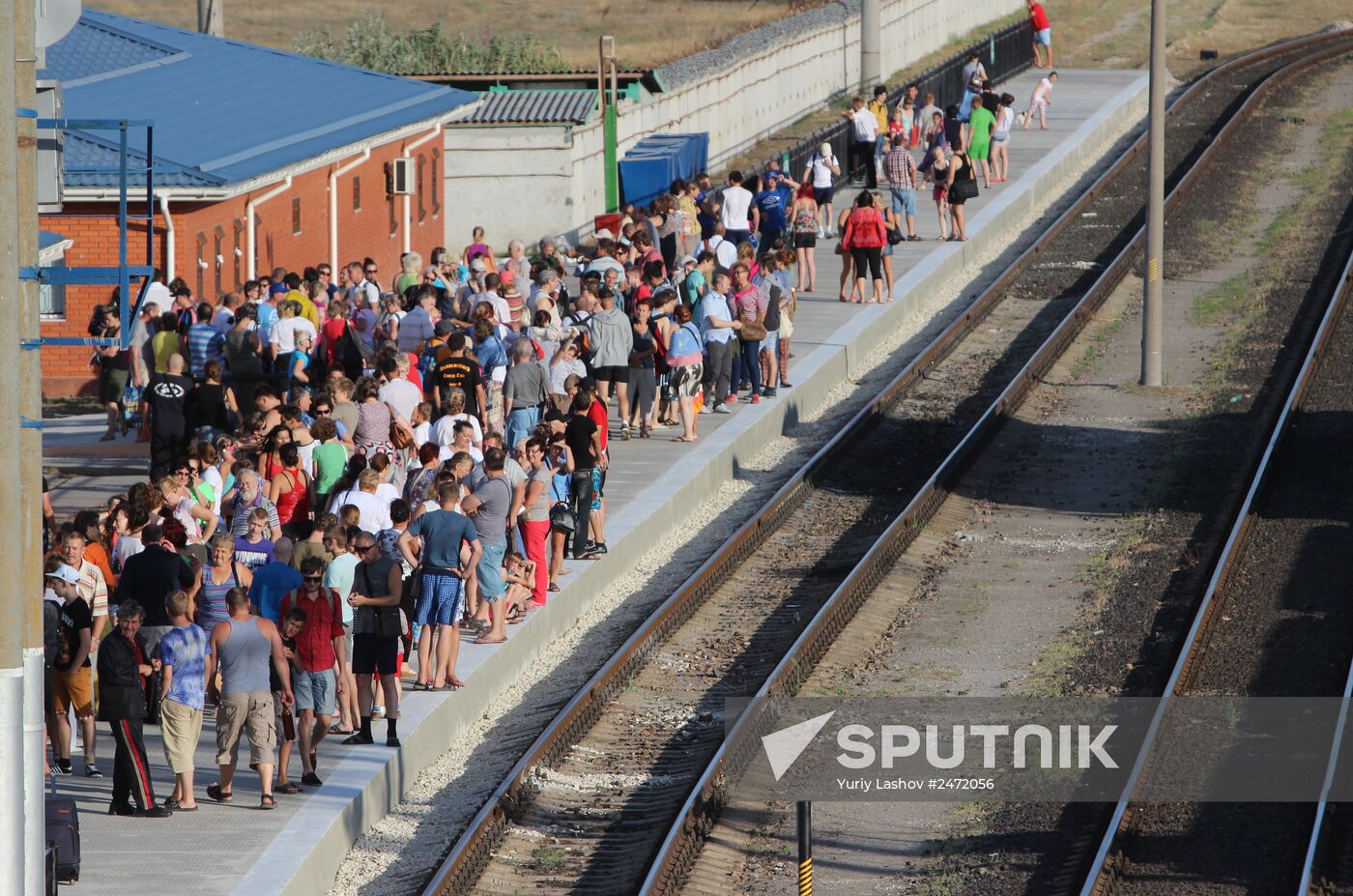 Simferopol-to-Moscow train at Kerch ferry crossing