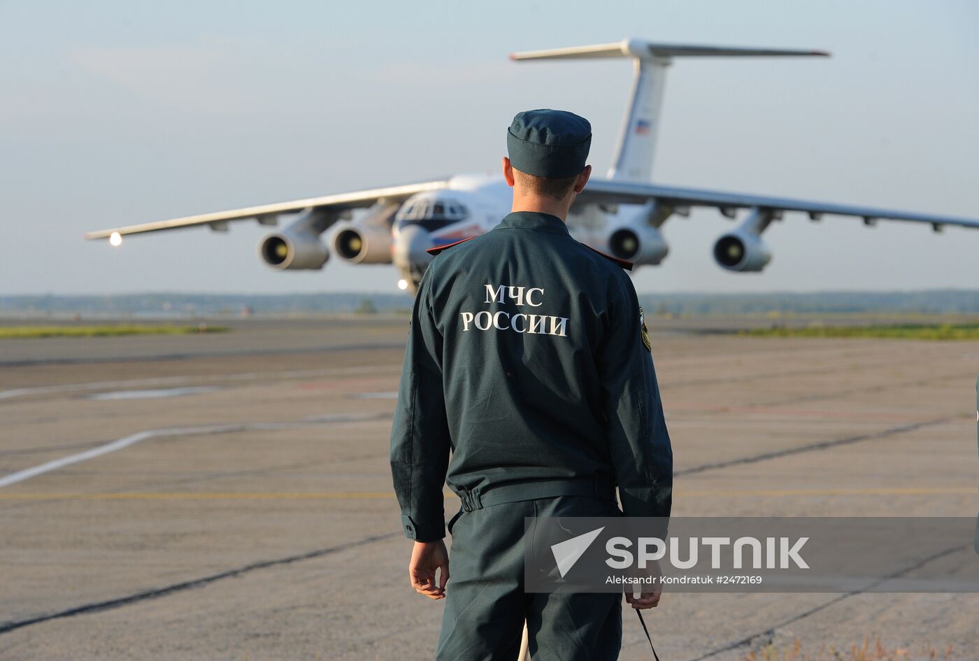 EMERCOM aircraft carrying Ukrainian refugees arrives in Chelyabinsk