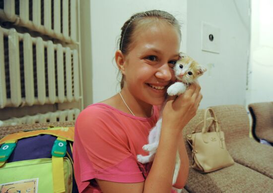 EMERCOM aircraft carrying Ukrainian refugees arrives in Chelyabinsk