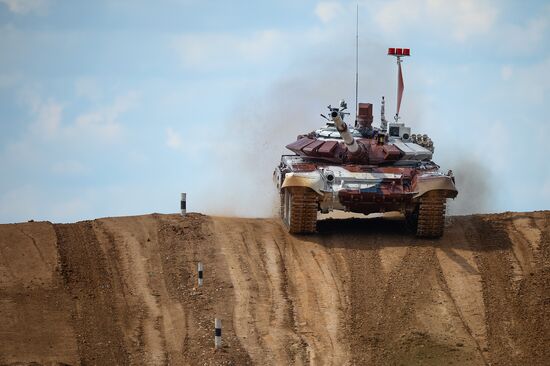 Tank Biathlon 2014 competition. Day One