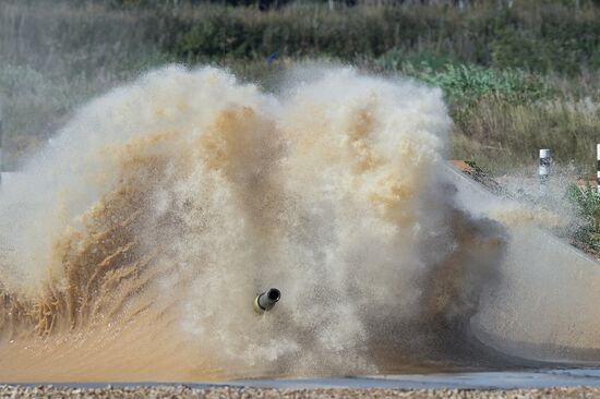 Tank Biathlon 2014 competition. Day One