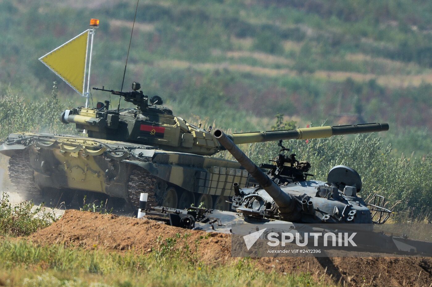 Tank Biathlon 2014 competition. Day One