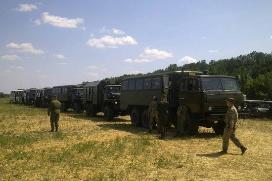 Ukrainian soldiers ask for shelter in Russia