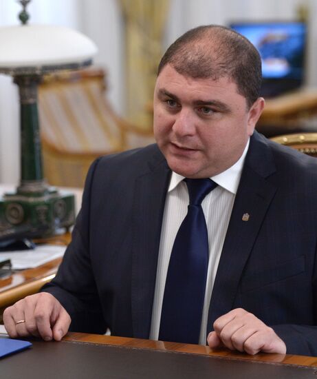 Vladimir Putin meets with Vadim Potomsky