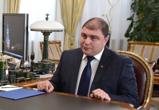 Vladimir Putin meets with Vadim Potomsky
