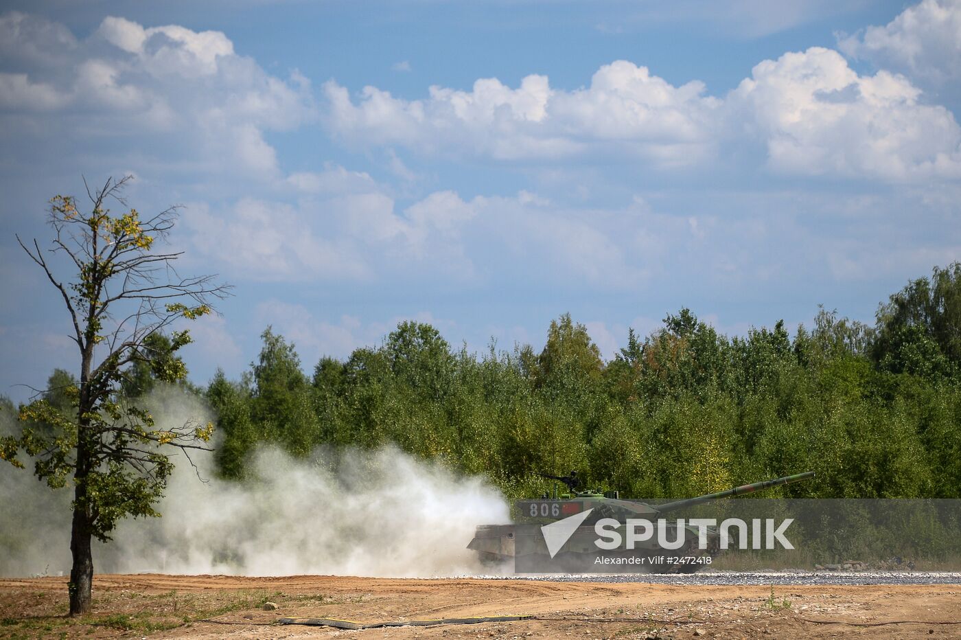 Tank Biathlon 2014 competition. Day One