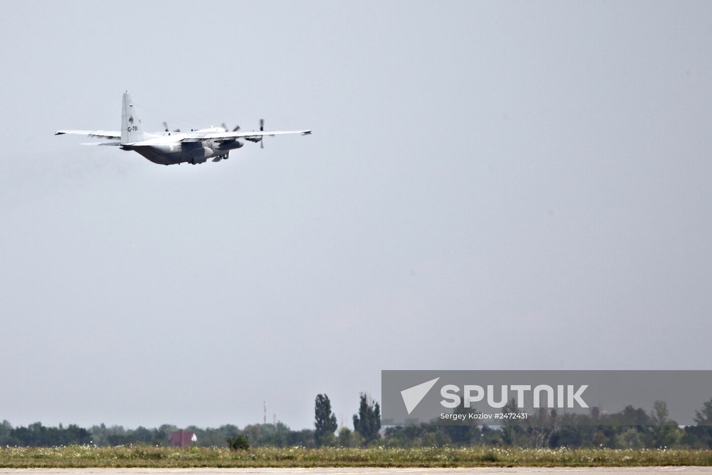 Aircraft with bodies of those killed in Boeing 777 crash heads off to Netherlands