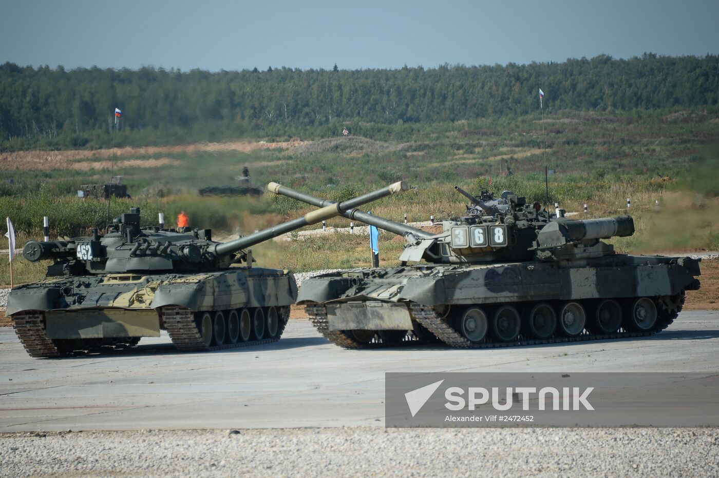 Tank Biathlon 2014 competition. Day One