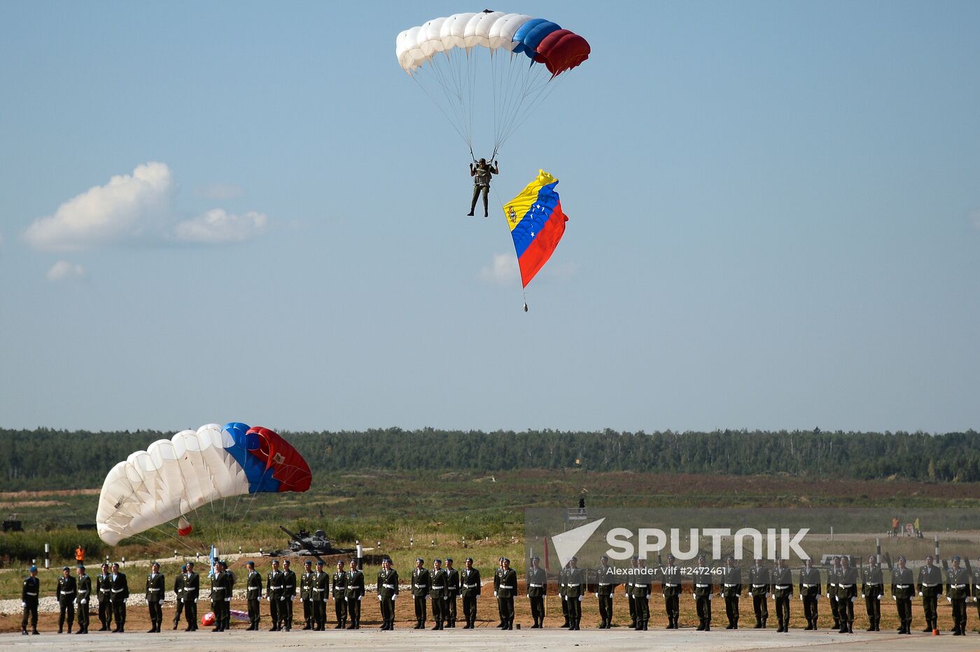 Tank Biathlon 2014 competition. Day One