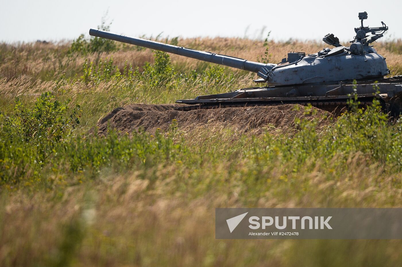 Tank Biathlon 2014 competition. Day One