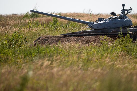 Tank Biathlon 2014 competition. Day One