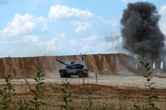 Tank Biathlon 2014 competition. Day One