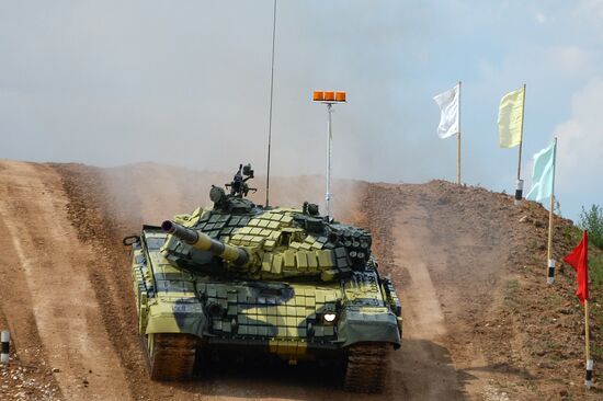 Tank Biathlon 2014 competition. Day One