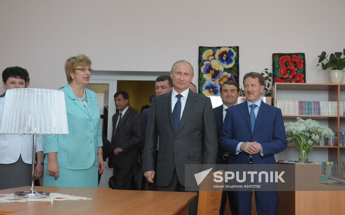 Vladimir Putin visits Voronezh