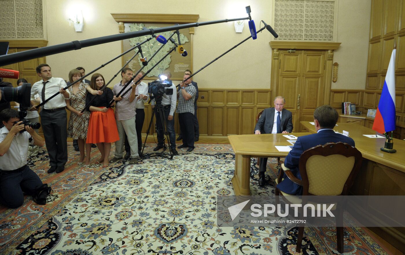 Vladimir Putin visits Voronezh