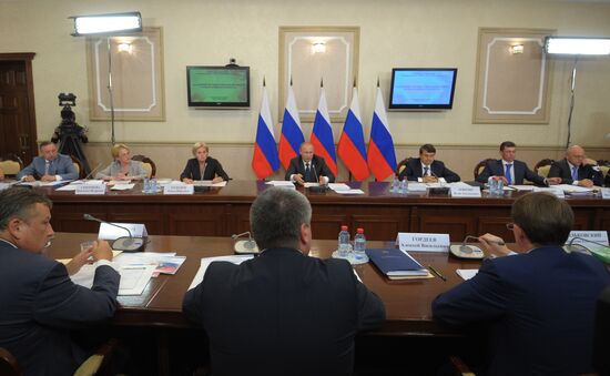 Vladimir Putin visits Voronezh