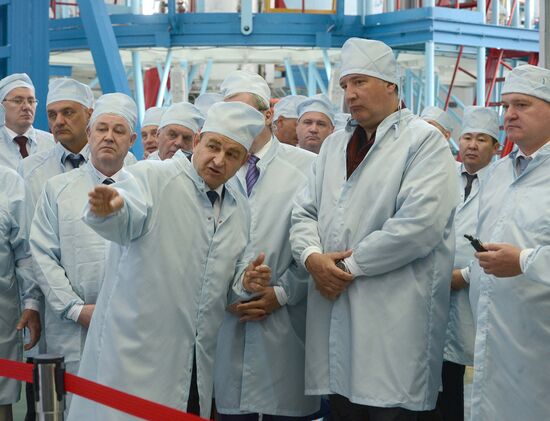 Deputy Prime Minister Rogozin visits Information Satellite Systems