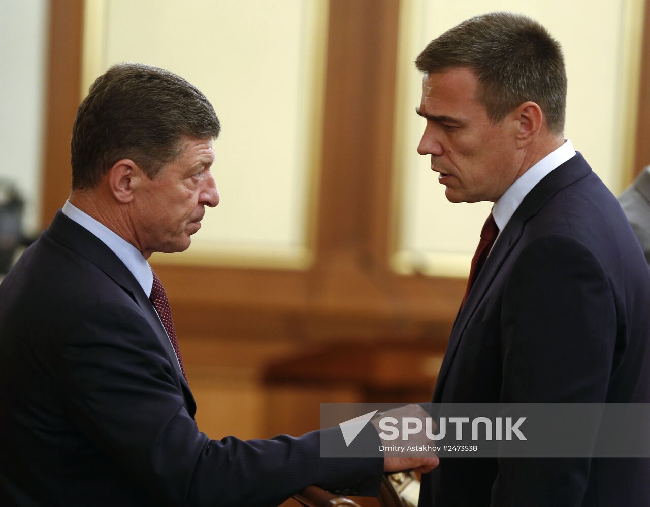 Dmitry Medvedev holds Government meeting on August 7, 2014