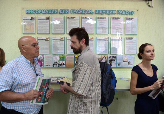 Vacancy fair for Ukrainian refugees in Novosibirsk