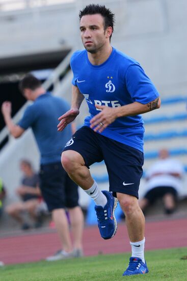 French footballer Mathieu Valbuena signs with Dynamo Moscow