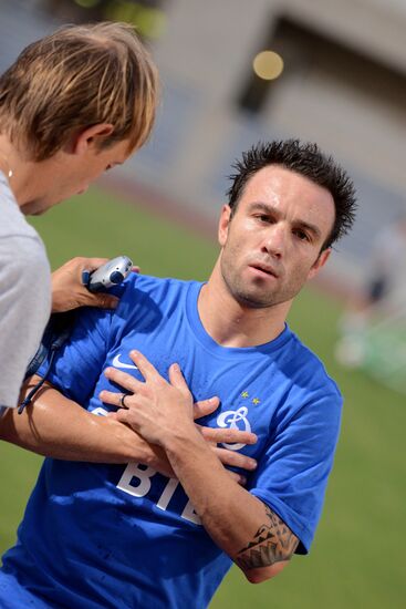 French footballer Mathieu Valbuena signs with Dynamo Moscow