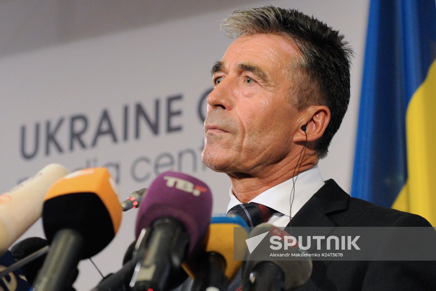 Press briefing by NATO Secretary General Anders Fogh Rasmussen in Kiev