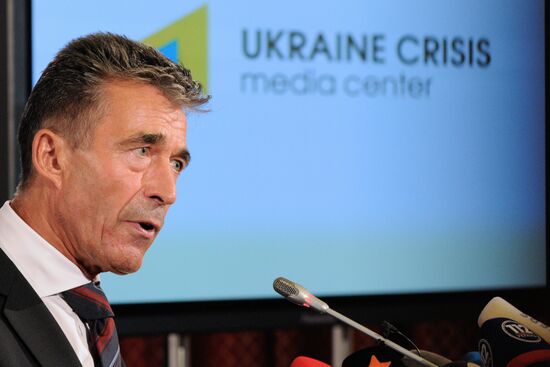 Press briefing by NATO Secretary General Anders Fogh Rasmussen in Kiev