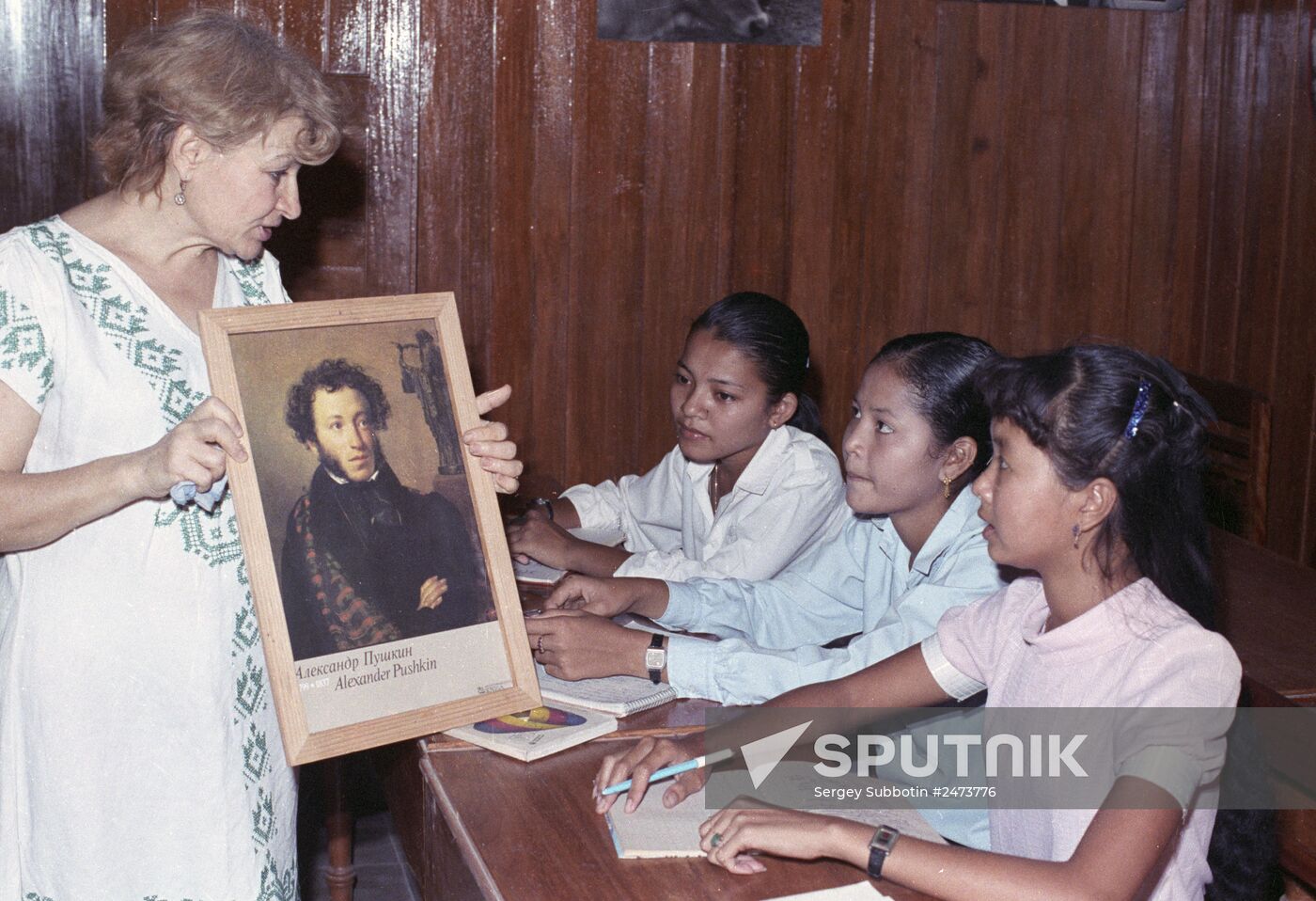 Russian language lesson in Phnom Penh