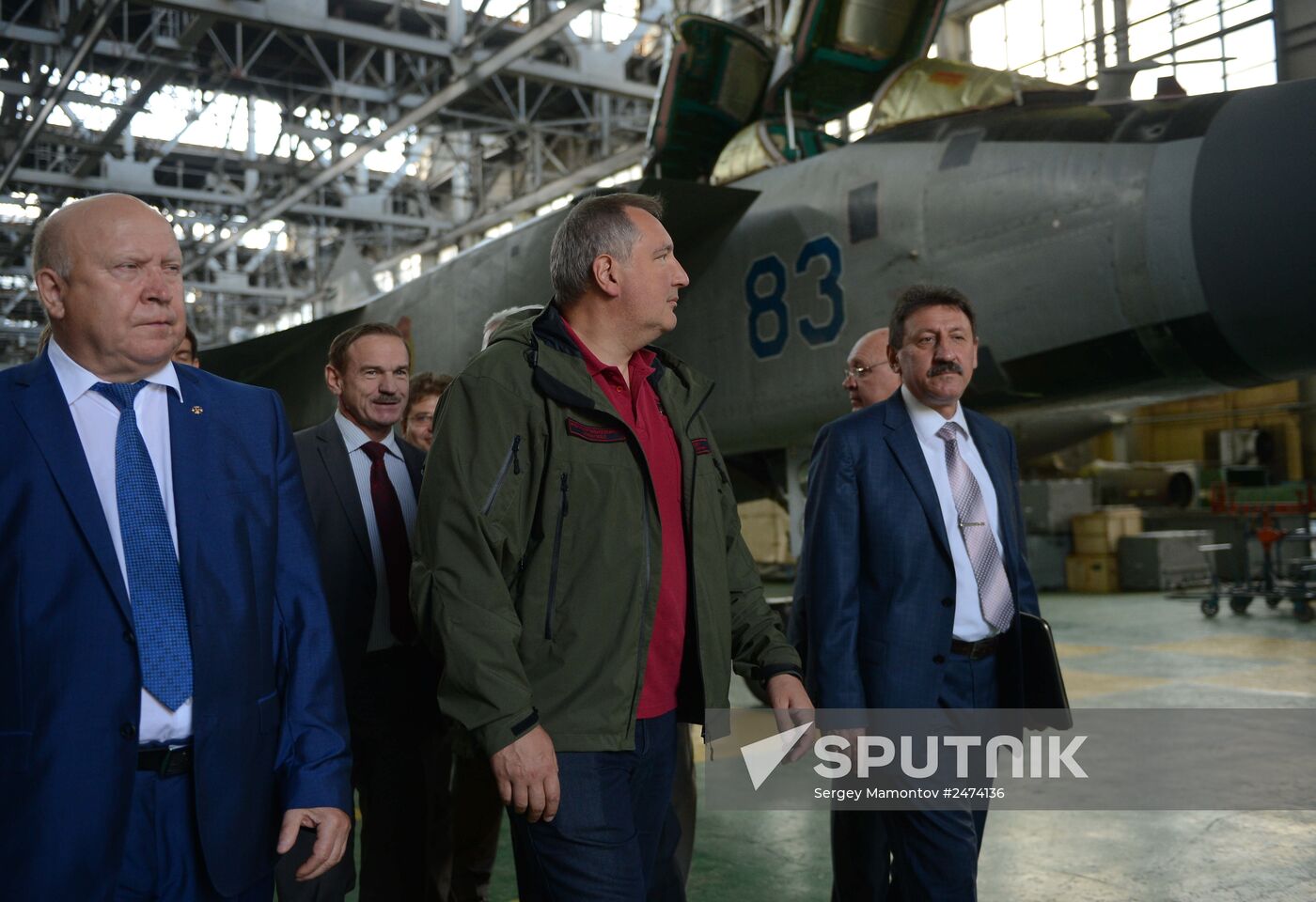 Dmitry Rogozin visits Sokol Aircraft Building Plant in Nizhny Novgorod