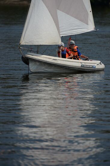 "Flagman" children's flotilla in Yekaterinburg