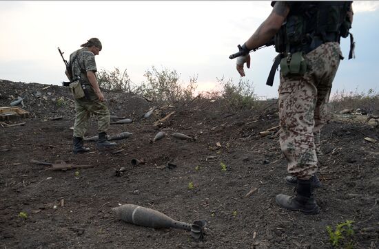 Lugansk People's Republic take over Dolzhansky border crossing point on Russian border