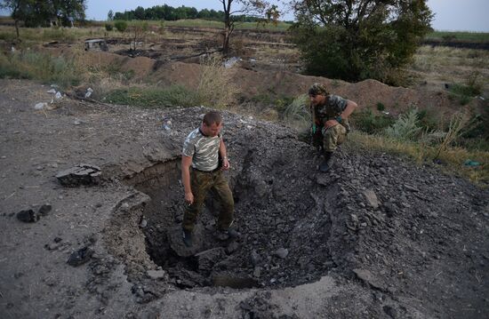 Lugansk People's Republic take over Dolzhansky border crossing point on Russian border