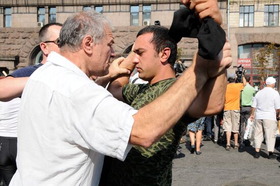 Barricades cleared in Kiev's Maidan square