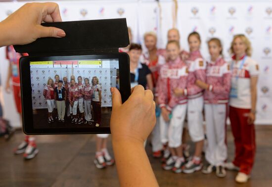 Russian team seen off before departing for 2014 Summer Youth Olympics