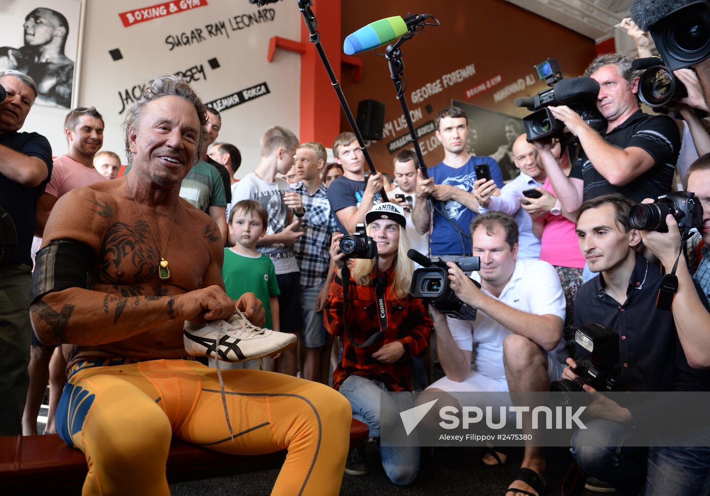 American actor Mickey Rourke holds open boxing workout in Moscow