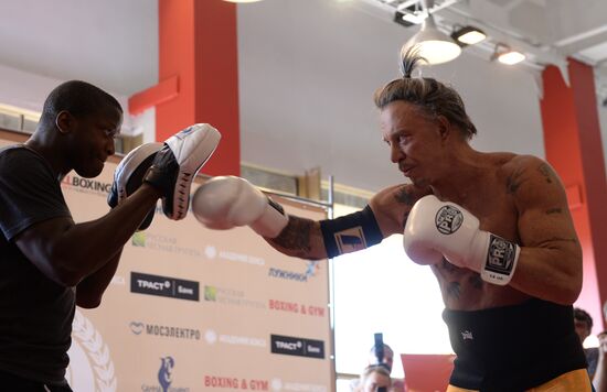 American actor Mickey Rourke holds open boxing workout in Moscow