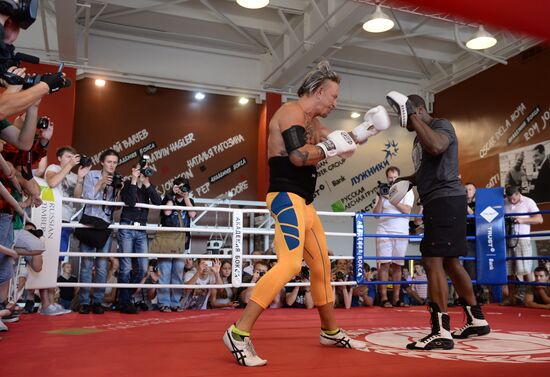 American actor Mickey Rourke holds open boxing workout in Moscow