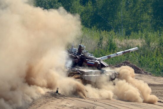 Tank Biathlon 2014 World Championships. Pursuit race